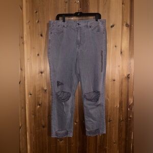 NWOT American Eagle Distressed Mom Jeans Size 16 Short